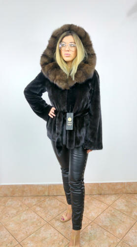 Kožušina, bunda zo striebornej líšky