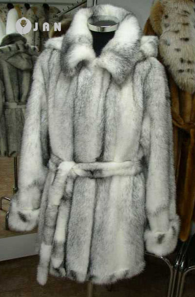 Koža z prírodnej kožušiny, líšky, norky a činčily 29