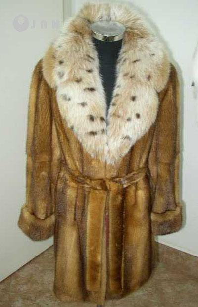 Koža z prírodnej kožušiny, líšky, norky a činčily 30