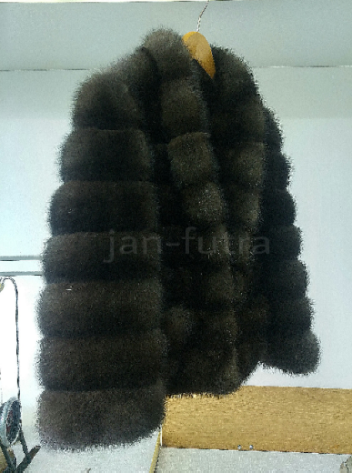 Koža z prírodnej kožušiny, líšky, norky a činčily 30